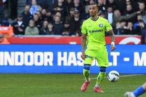 记者:阿奇-布朗越来越有可能加盟费内巴切,近几日米兰未跟进