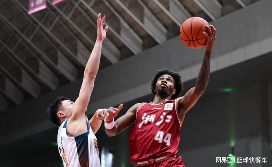 333体育|电竞-官方网站-CBA积分榜最新排名出炉！浙江逆袭杀回前4：辽篮苦主惨遭14连败