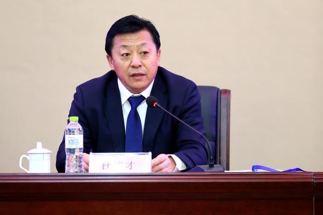 333体育|电竞-官方网站-足协传达两会精神 杜兆才：汲取近期腐败案件教训