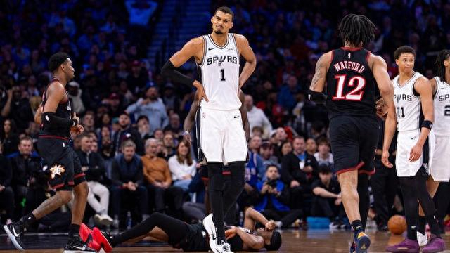 333体育|电竞-官方网站-正负值+41！文班亚马：我们是世界上最棒的球队|客场|圣安东尼奥马刺队|维克托·文班亚马|凯尔登-约翰逊|NBA常规赛_新浪体育_新浪新闻